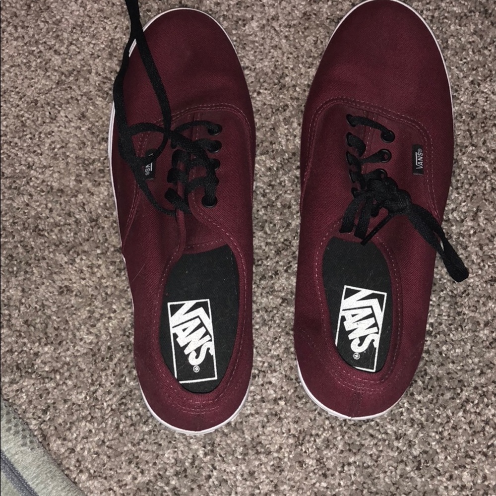 vans burgundy shoes